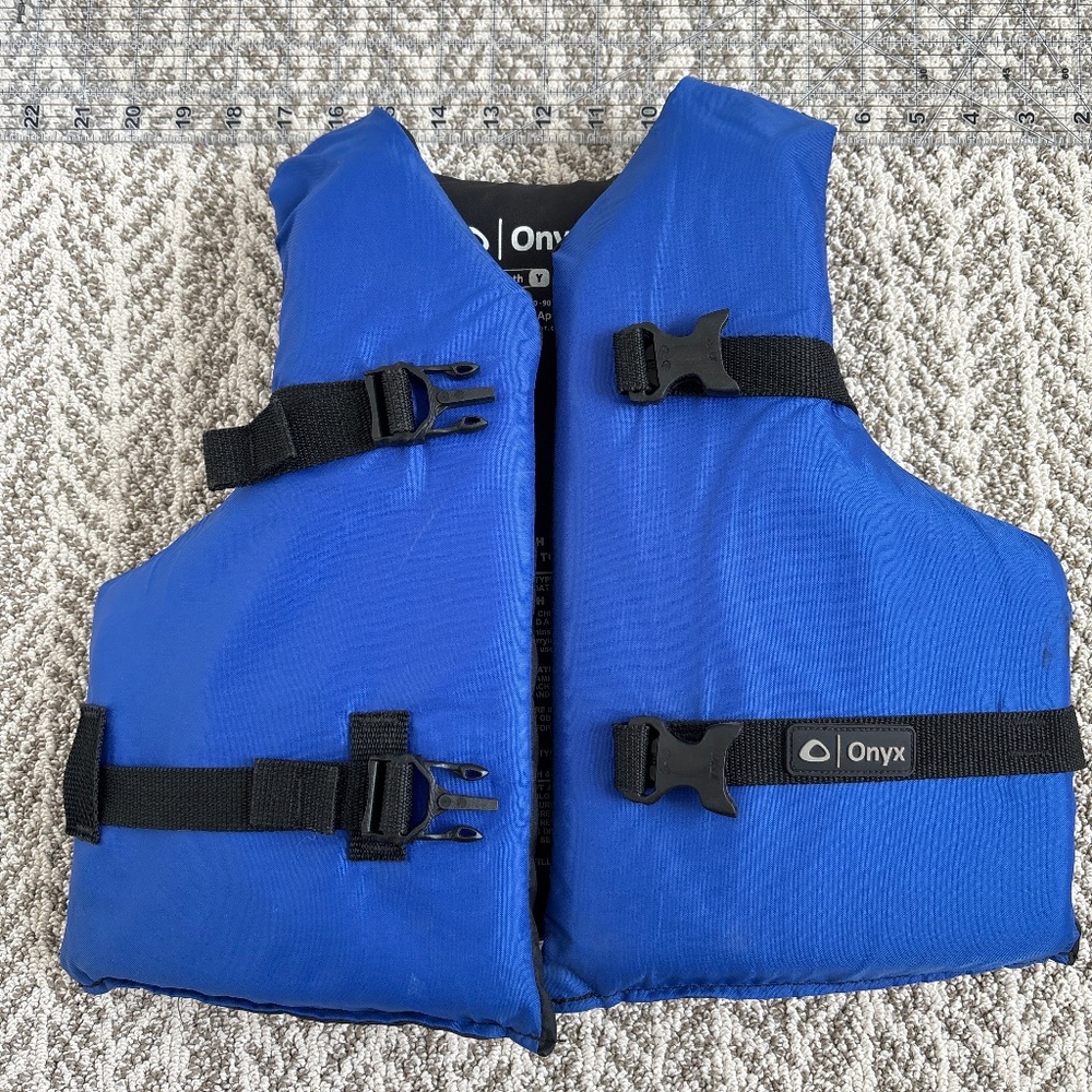 Onyx Youth Life Jacket size Y
